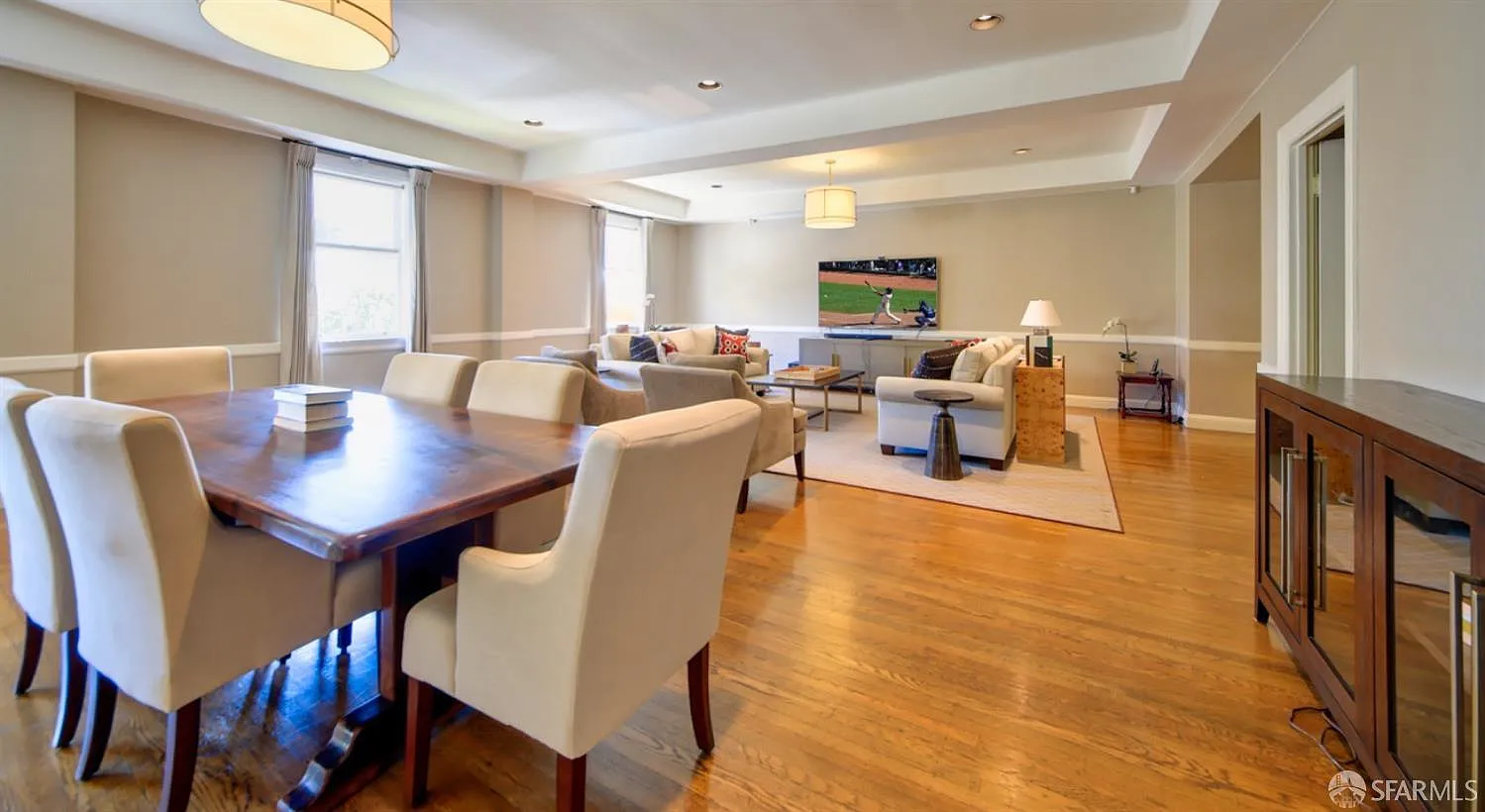 2111 Hyde St #505, San Francisco, CA 94109 buyer represented by top SF realtor agents Danielle Lazier Vivre Real Estate