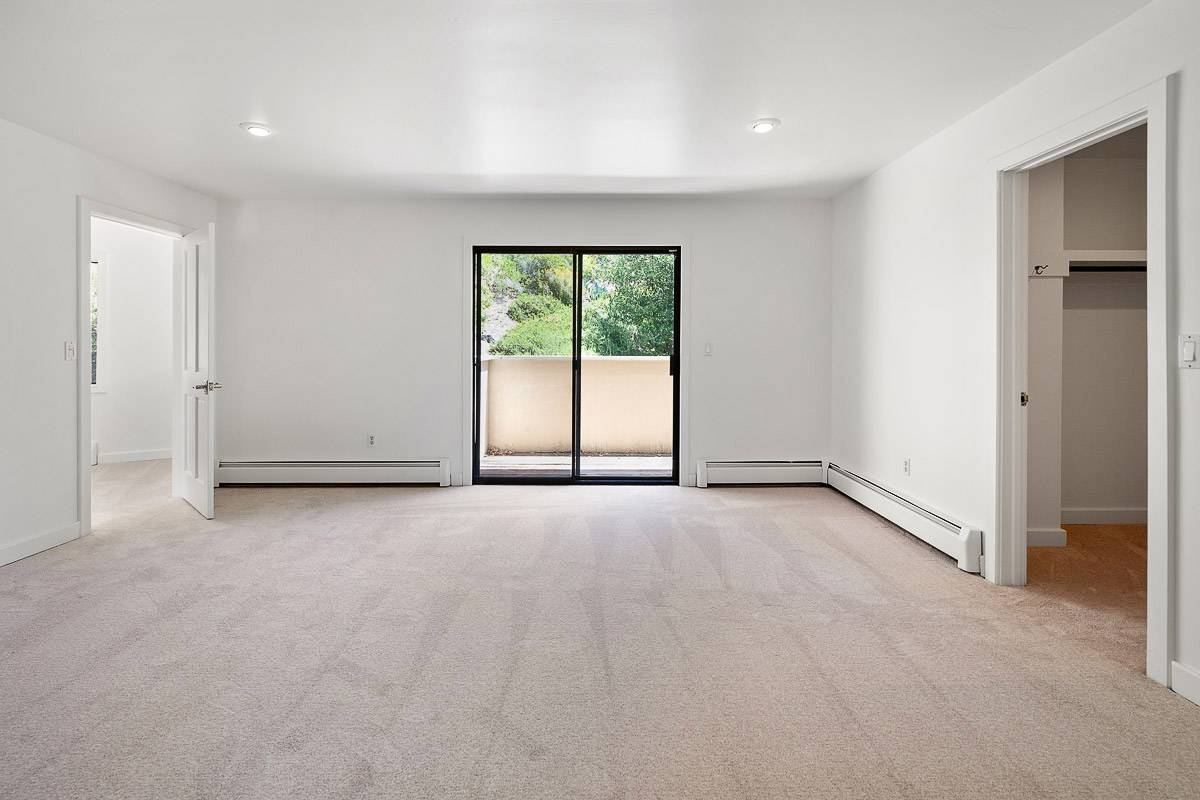 36 Bonnie Brae Dr, Novato, CA 94949 Marin Country Club home for sale by top San Francisco Realtor Danielle Lazier Vivre Real Estate Best SF Agents (20)