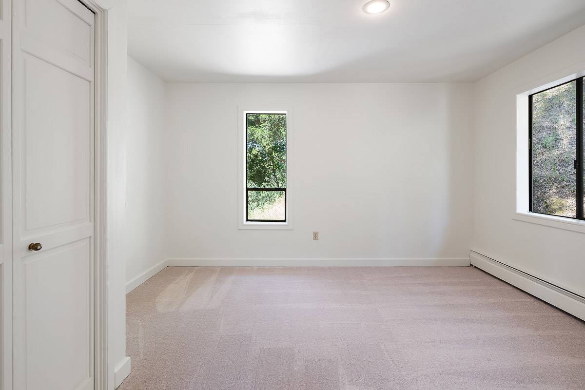 36 Bonnie Brae Dr, Novato, CA 94949 Marin Country Club home for sale by top San Francisco Realtor Danielle Lazier Vivre Real Estate Best SF Agents (29)