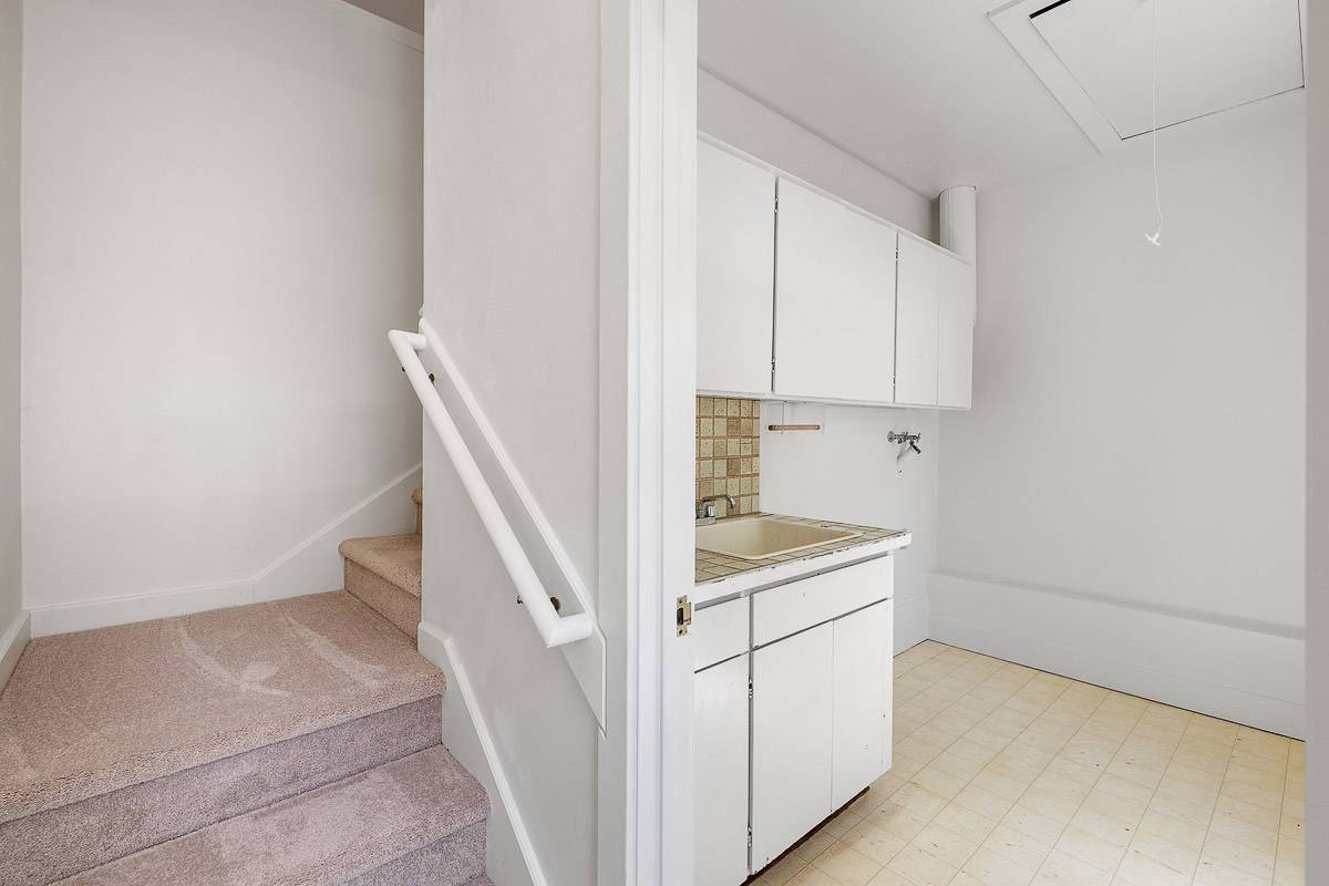 36 Bonnie Brae Dr, Novato, CA 94949 Marin Country Club home for sale by top San Francisco Realtor Danielle Lazier Vivre Real Estate Best SF Agents (33)