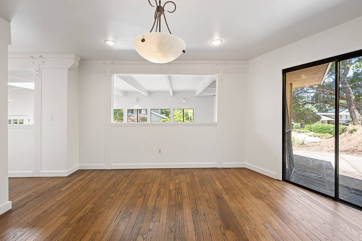 36 Bonnie Brae Dr, Novato, CA 94949 Marin Country Club home for sale by top San Francisco Realtor Danielle Lazier Vivre Real Estate Best SF Agents (9)