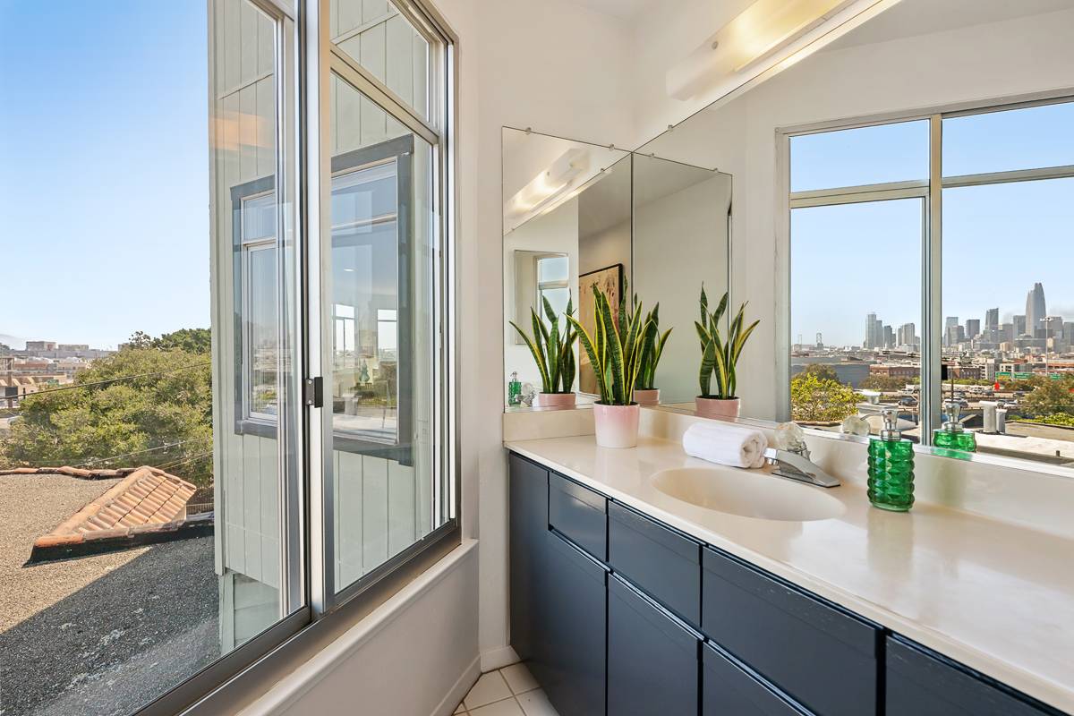 450 San Bruno Ave #2, San Francisco, CA 94110 Potrero Hill Home for Sale Top SF Realtor Best Listing Agent Danielle Lazier Vivre Real Estate (20)
