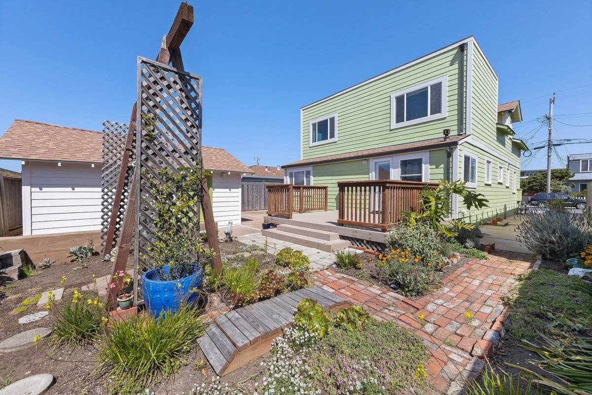 44 Carmel Ave, Pacifica, CA 94044 home for sale top sf bay area listing agent danielle lazier vivre real estate realtors (51)