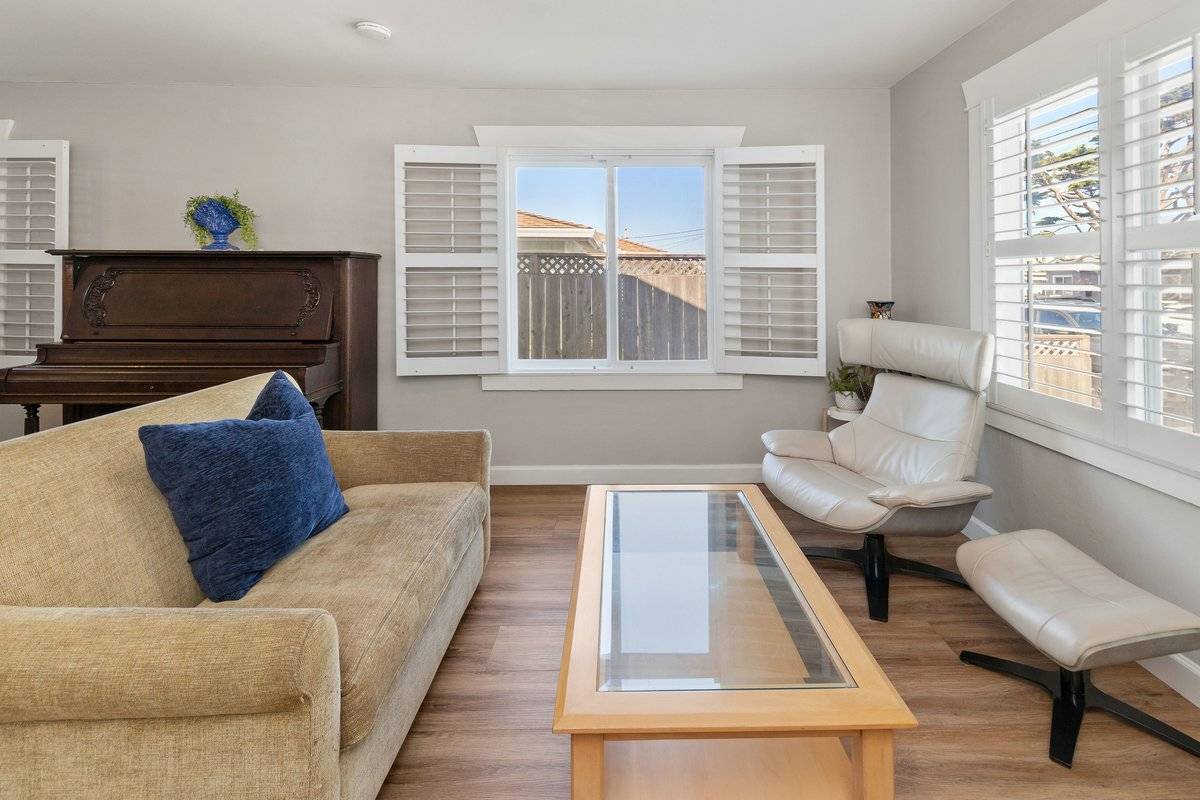 44 Carmel Ave, Pacifica, CA 94044 home for sale top sf bay area listing agent danielle lazier vivre real estate realtors (6)