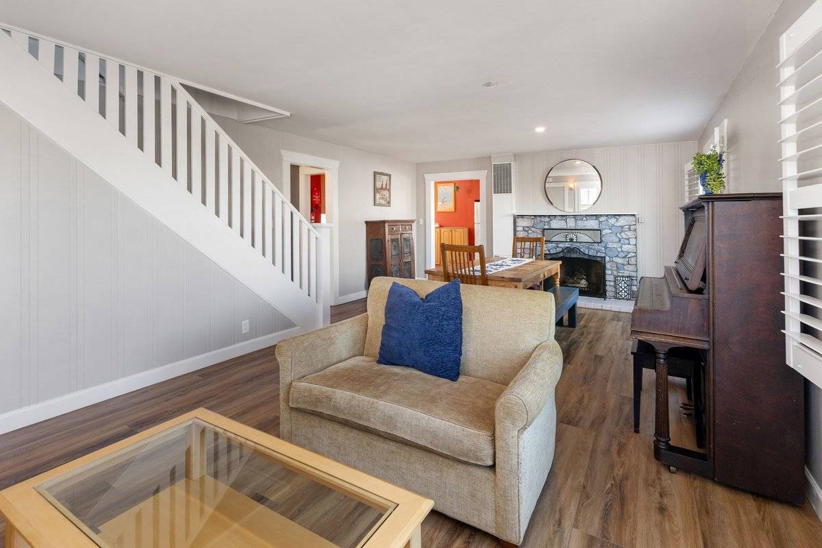 44 Carmel Ave, Pacifica, CA 94044 home for sale top sf bay area listing agent danielle lazier vivre real estate realtors (7)