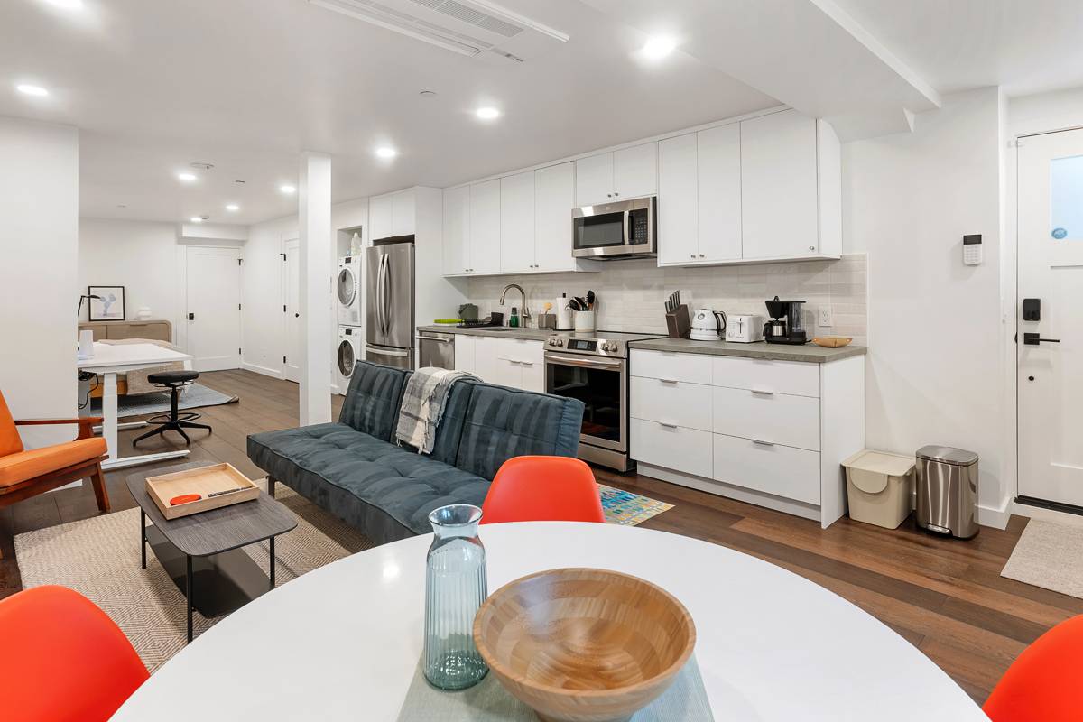 428 27th St Unit A, San Francisco, CA 94131 Noe Valley Modern Victorian Apartment with Private Entrance for Rent (11)