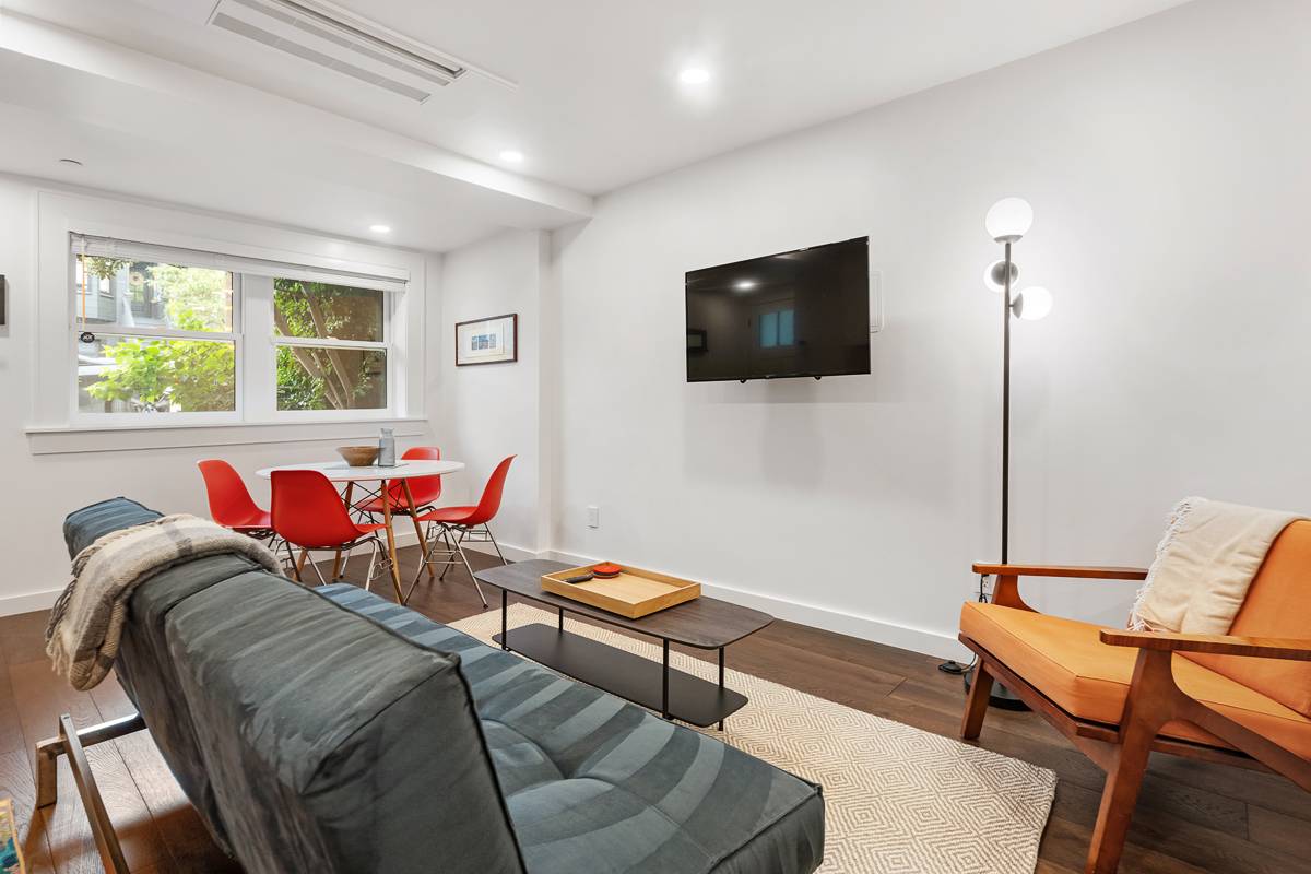 428 27th St Unit A, San Francisco, CA 94131 Noe Valley Modern Victorian Apartment with Private Entrance for Rent (5)