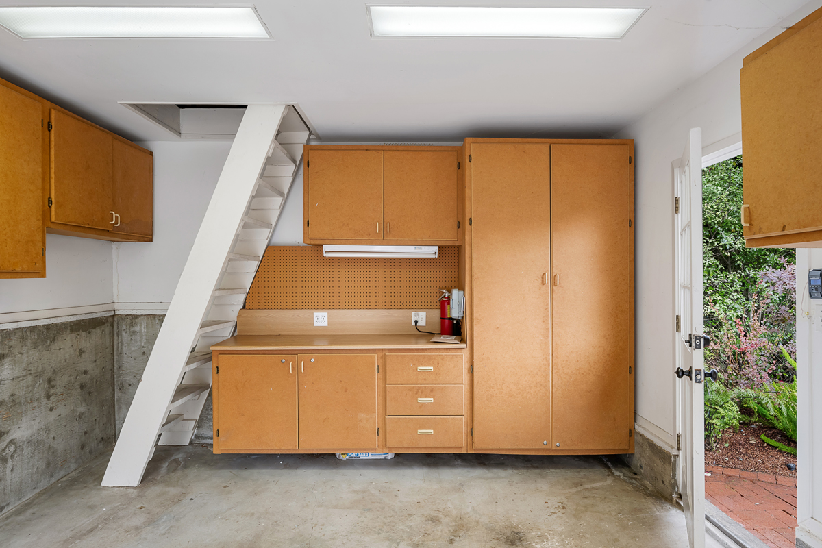 1985 8th Ave, San Francisco, CA 94116 best sf realtor agent danielle lazier vivre (29)