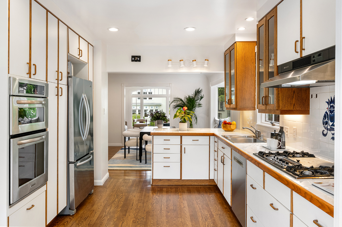 1985 8th Ave, San Francisco, CA 94116 best sf realtor agent danielle lazier vivre (9)