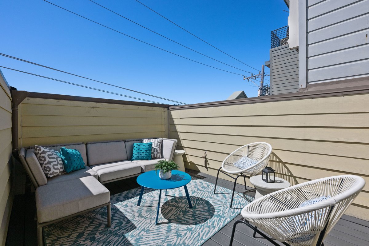 3812A 24th St, San Francisco, CA 94114 Noe Valley condo for sale top SF realtor agent Danielle Lazier Vivre Real Estate (25)