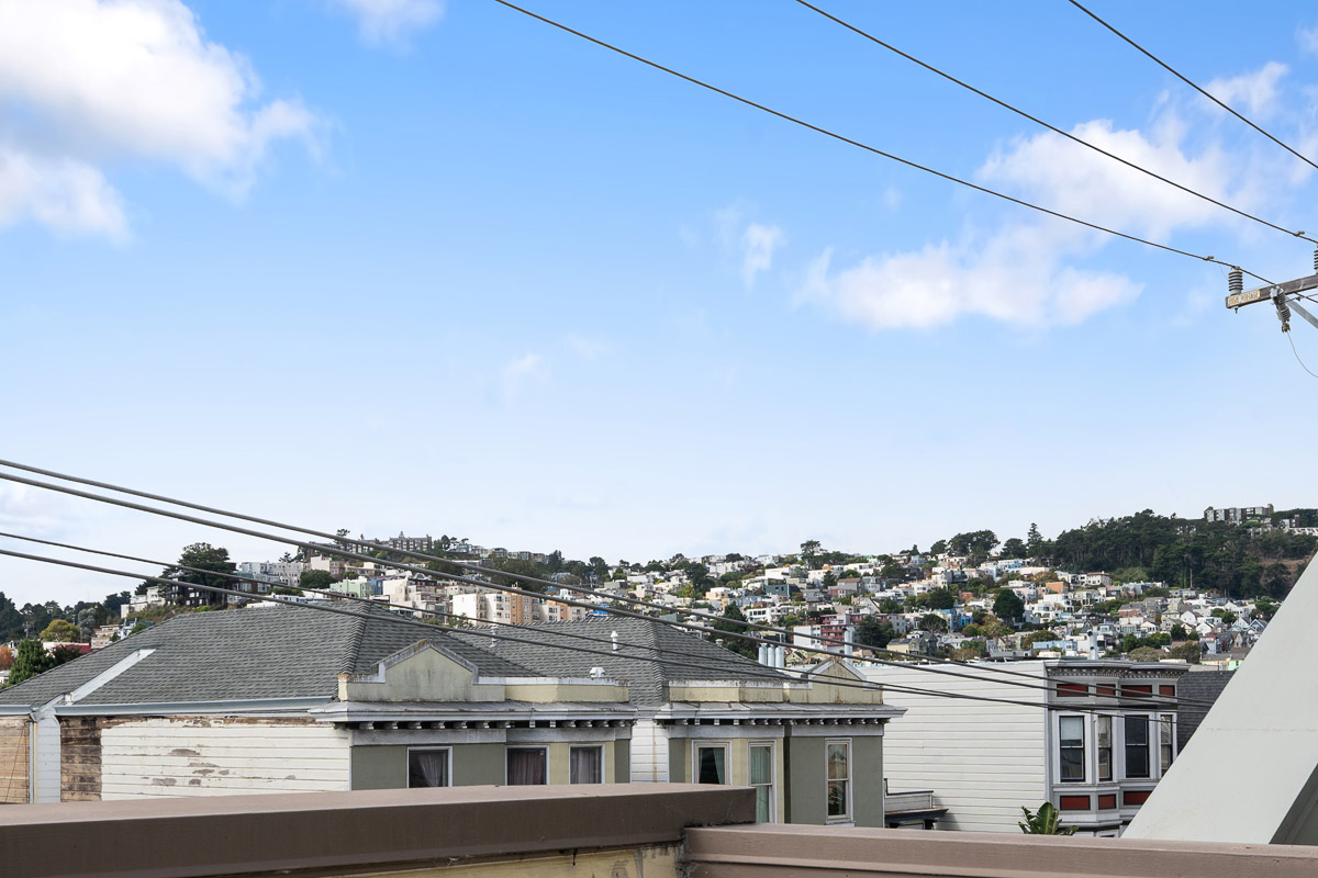 3812A 24th St, San Francisco, CA 94114 Noe Valley condo for sale top SF realtor agent Danielle Lazier Vivre Real Estate (27)