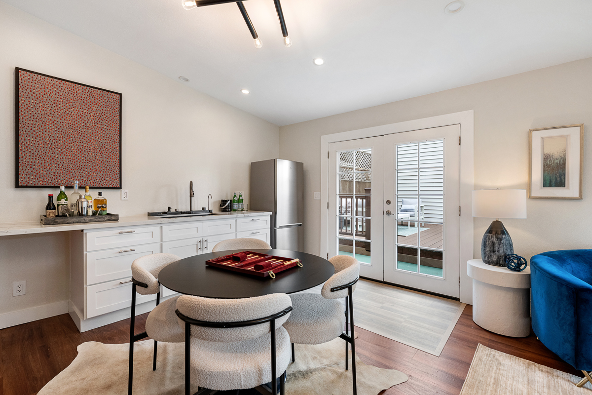 4351 Ulloa St, San Francisco, CA 94116 outer parkside home for sale top sf realtor danielle lazier vivre real estate agents (20)