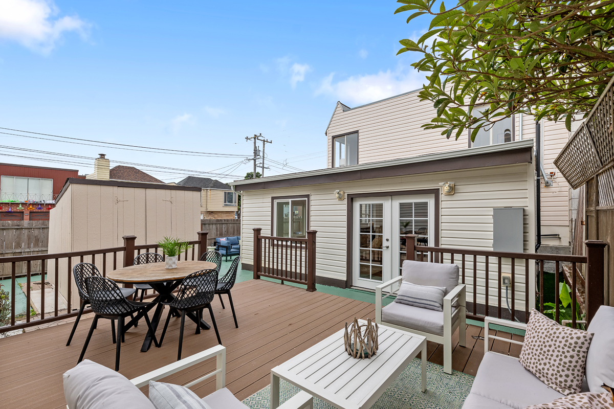4351 Ulloa St, San Francisco, CA 94116 outer parkside home for sale top sf realtor danielle lazier vivre real estate agents (22)
