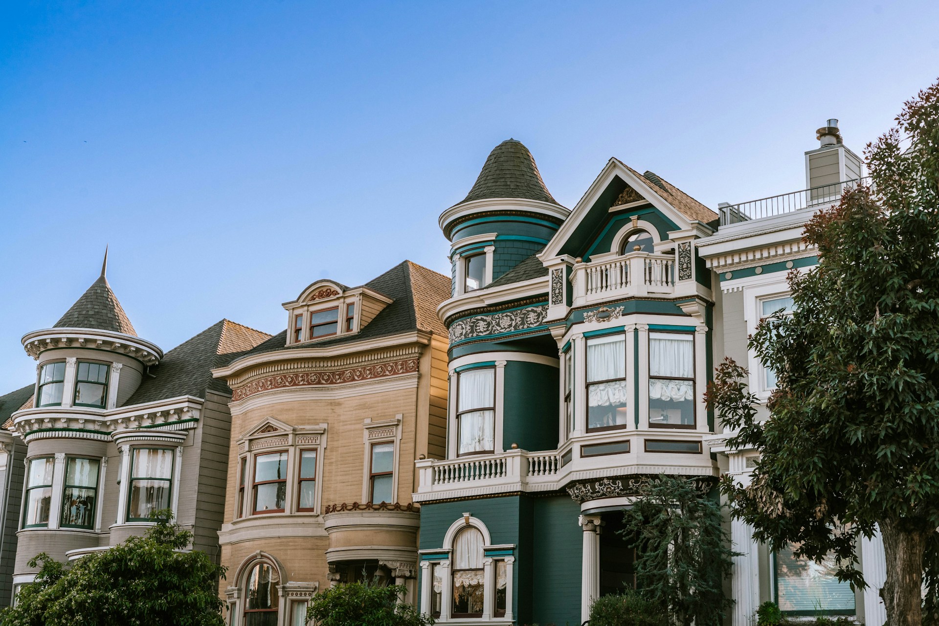 What Kind of Homes You Find in Mission Dolores