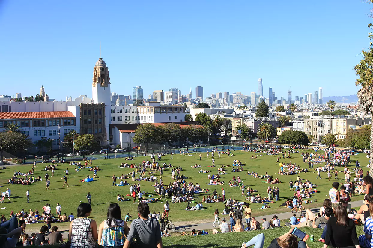 why home buyers choose mission dolores san francisco neighborhoods